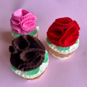 Felt Cupcakes/Felt Food/Felt Bakery