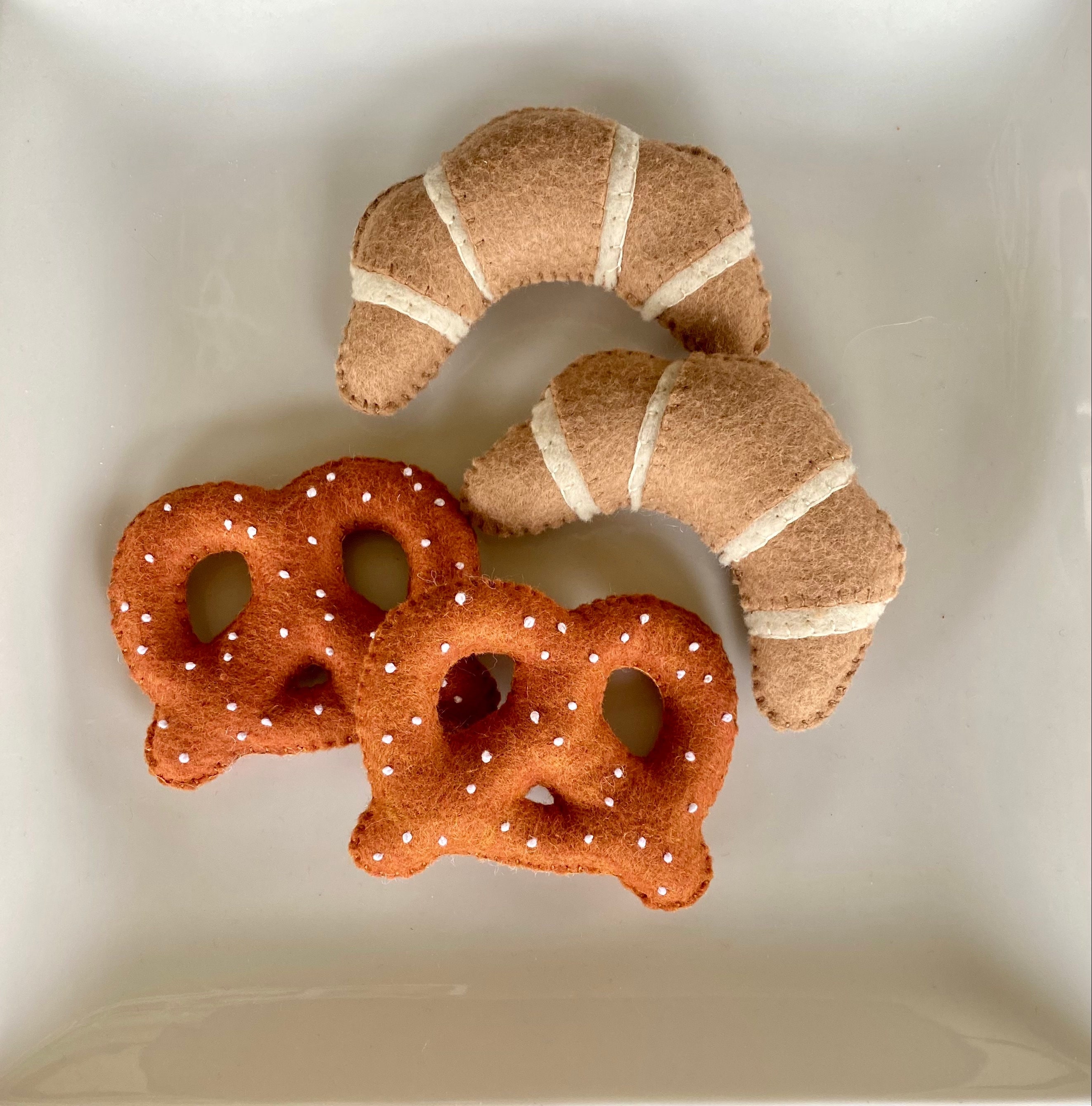 Felt Croissants/Felt Pretzels/Felt Soft Pretzels/Felt Food