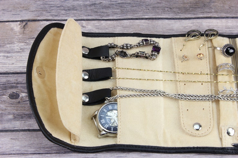 Leather jewelry roll, Jewelry storage and organization, Women's travel accessory, Jewelry travel case image 4