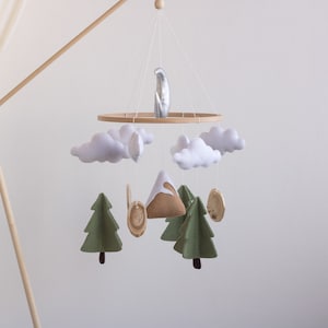 Woodland crib Mobile-Mountain nursery baby mobile-Green Tree mobile-Neutral Felt hanging mobile-Grey moon and white cloud-Baby Shower Gift-
