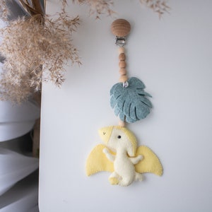 Dinosaur stroller mobile, Dinosaur stroller toy, Felt stroller lanyard, Baby rattles, Pram decor, Pram accessory, Unisex baby shower gift