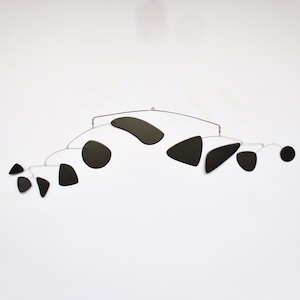 Mobile kinetic sculpture to hang. Model (Summer). For interior. Various colours and sizes available.