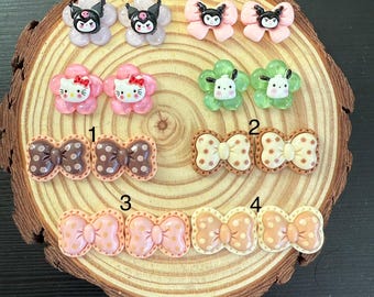 pair of 3D cabochons