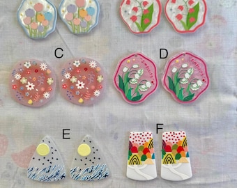 PAIR of cabochons for beading