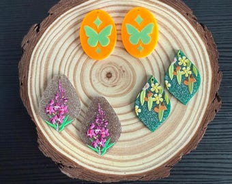 Pair of cabochons