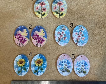 pair of floral cabochons