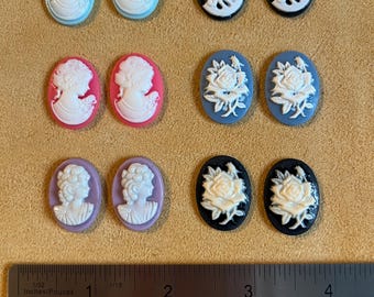Cameo Cabochons Lady and Floral