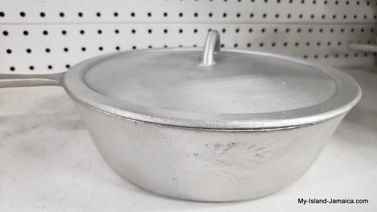 100% Jamaican 9 Dutch (Dutchie) Cooking Pot. Real Aluminum pot