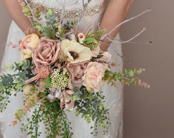 Trailing Bouquet Etsy