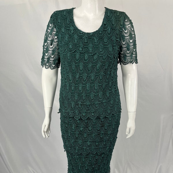 Vintage 90s Dark Green Lace Tiered Dress by Evenings \ Size 14 \ See Item Description for Measurements and Details