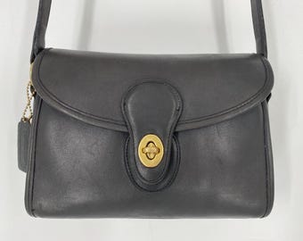 Vintage 1999 Coach Black Leather Sutton Zip Shoulder Bag  Made in