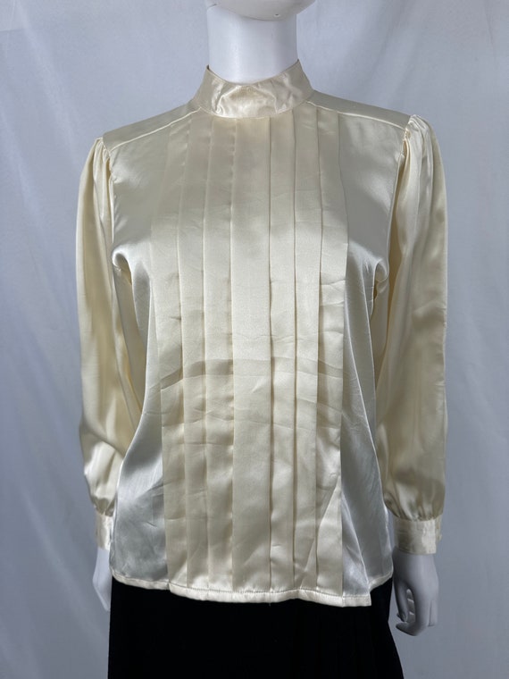 Vintage 70s/80s Champagne Pleated Blouse by SK Co… - image 3