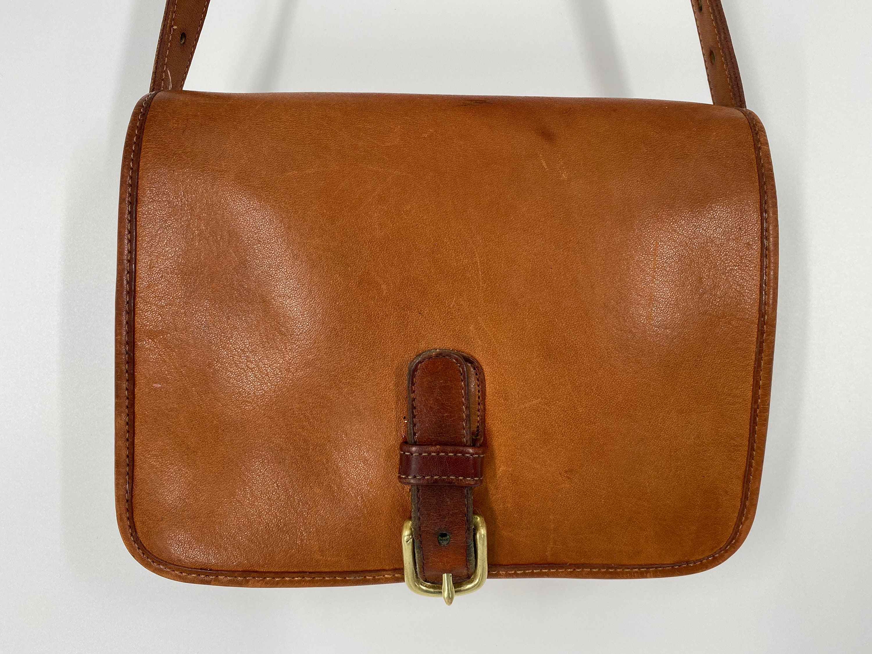 1960s Vintage Coach Classic Shoulder Bag Small Edition