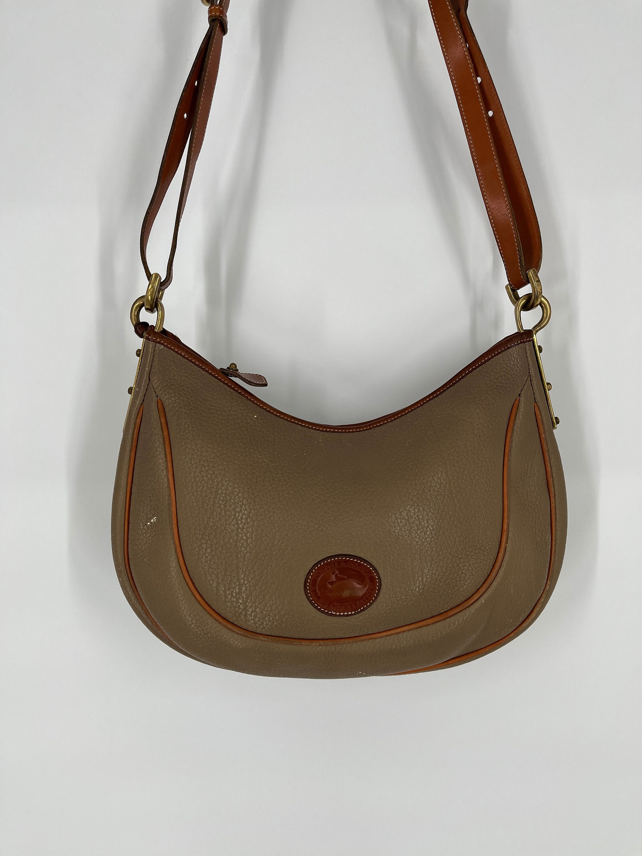 Vintage Dooney & Bourke Taupe Crescent Shoulder Bag \ Made in USA \ Please See Item Description for Measurements and Details