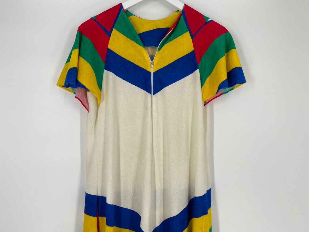 Vintage 70's Colorful Lightweight Terry Cloth House Dress With Zipper