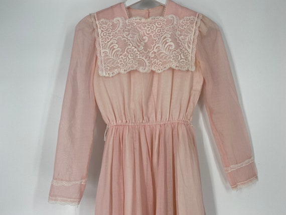 Vintage 80's Pink Children's Dress With Lace Deta… - image 1