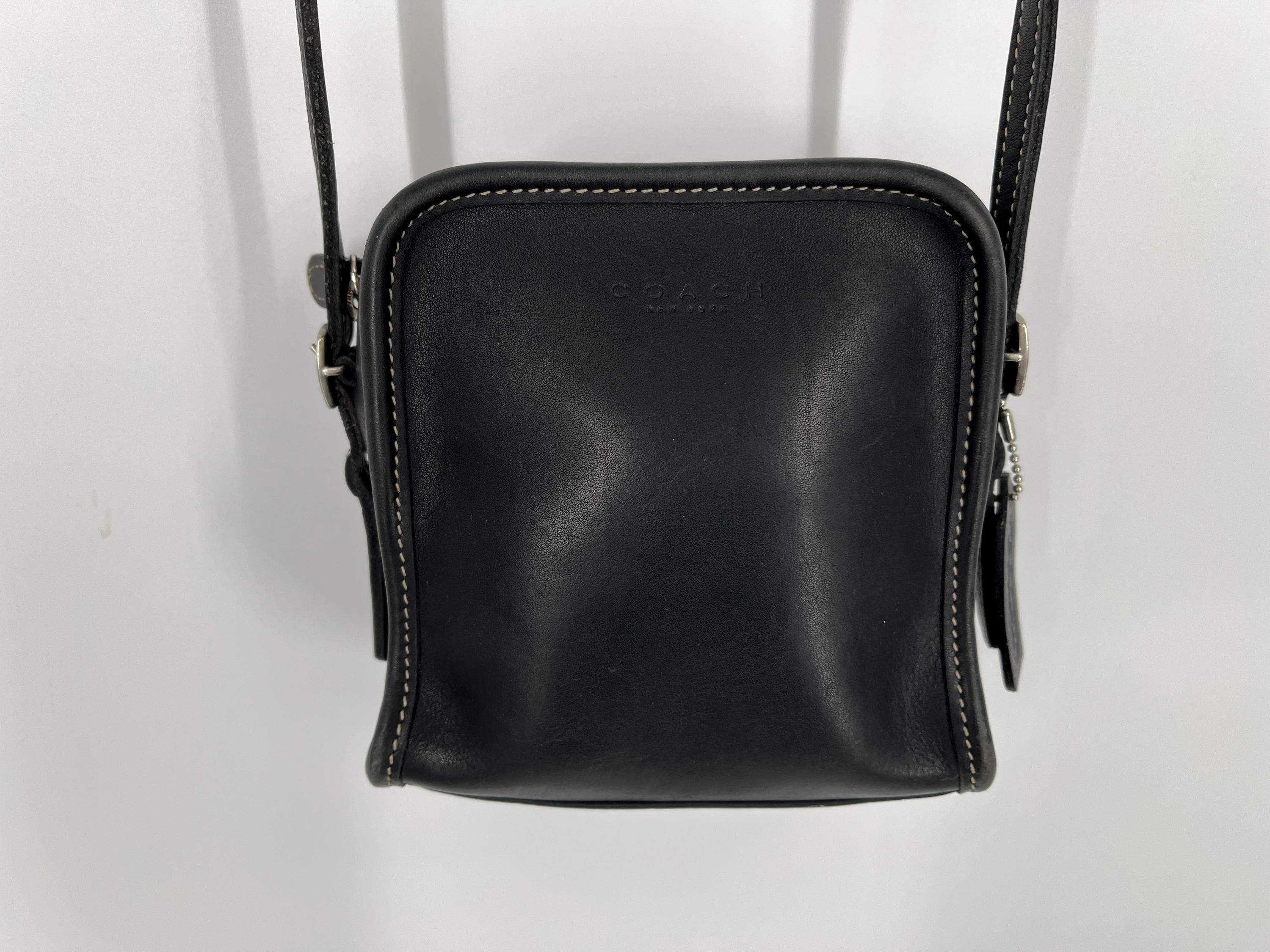 Vintage 2000s Black Coach Bellini Zip Crossbody #9139 / Made in