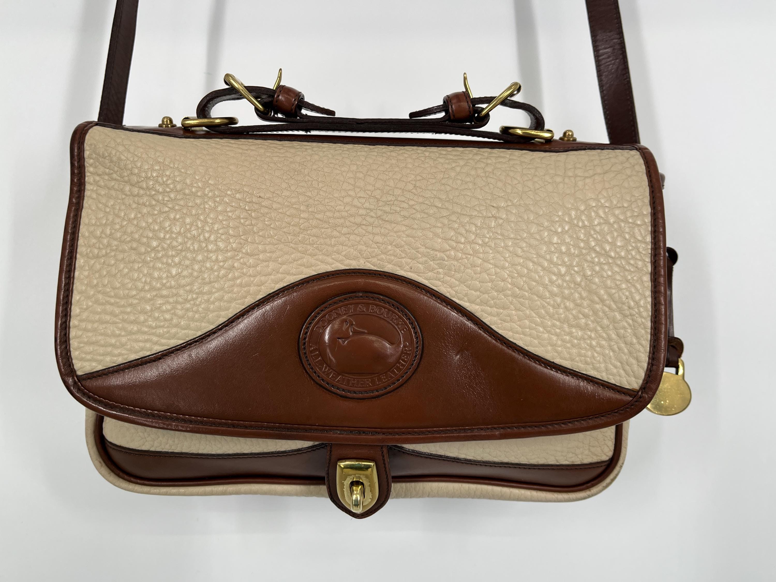 Vintage 90s Dooney&Bourke B701 Bone And Burnt Cedar Large Carrier Shoulder Bag \ Made In USA \PLEASE See Item Description, Photos, And Video