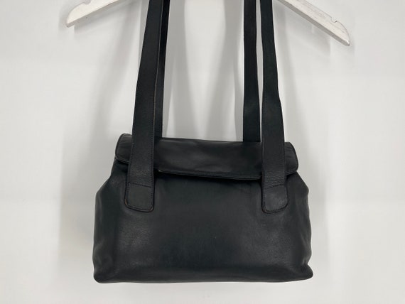 Vintage 1992 Coach Navy Riverside Leather Shoulder Bag
