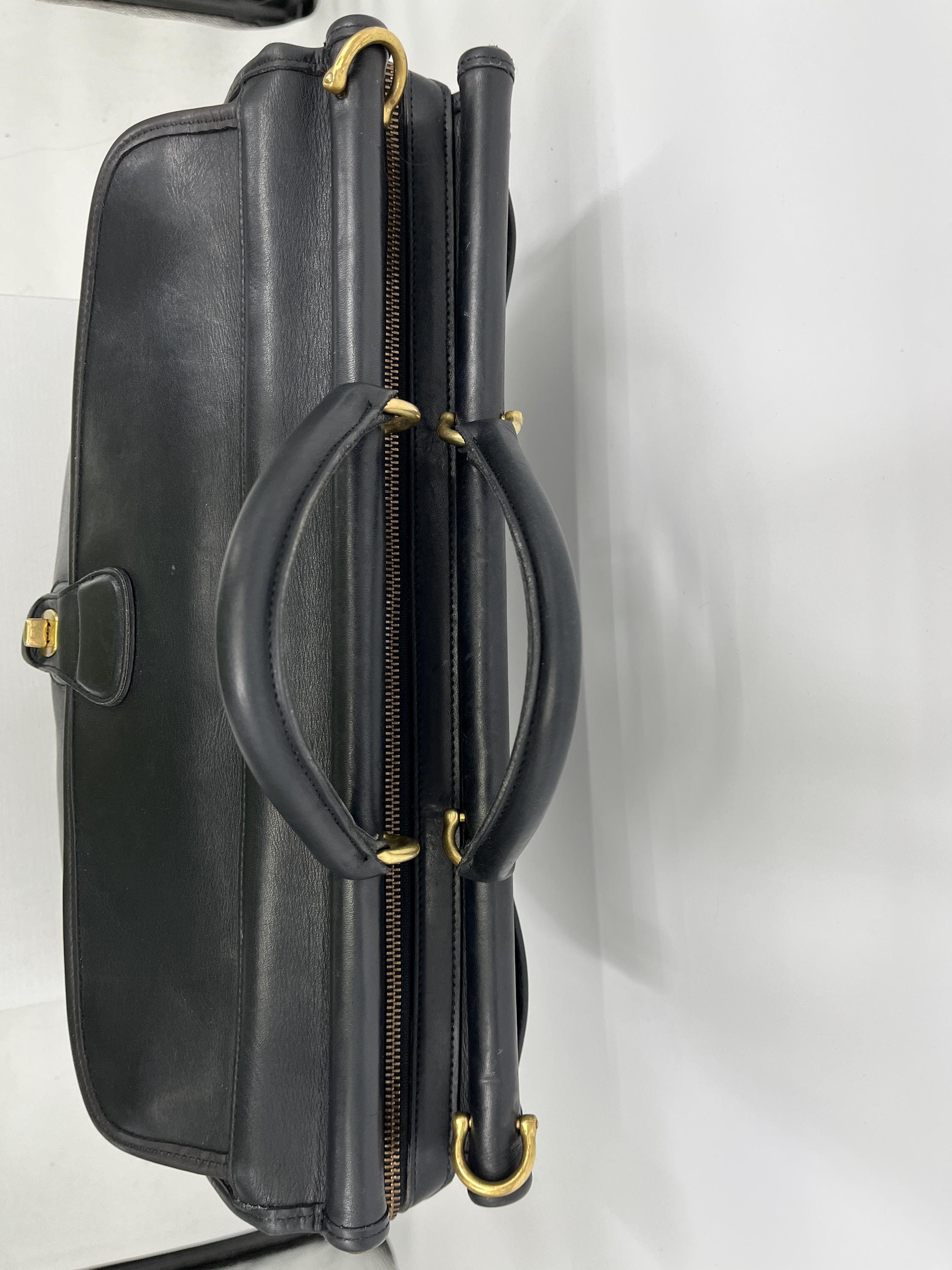 バッグ Old Coach Briefcase business bag 5213 Vintage 90s Coach Black Lenox Brief Leather Briefcase #5213