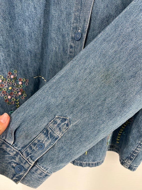 Vintage 90s Denim Jacket With Flower Bee Embroide… - image 9