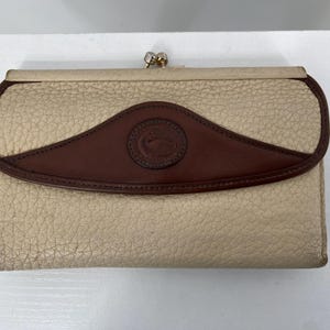 Vintage 90s Dooney&Bourke Bone With Brown Trim Bifold Checkbook Organizer Leather Wallet/Made In USA\PLEASE See Description,Photos,And Video
