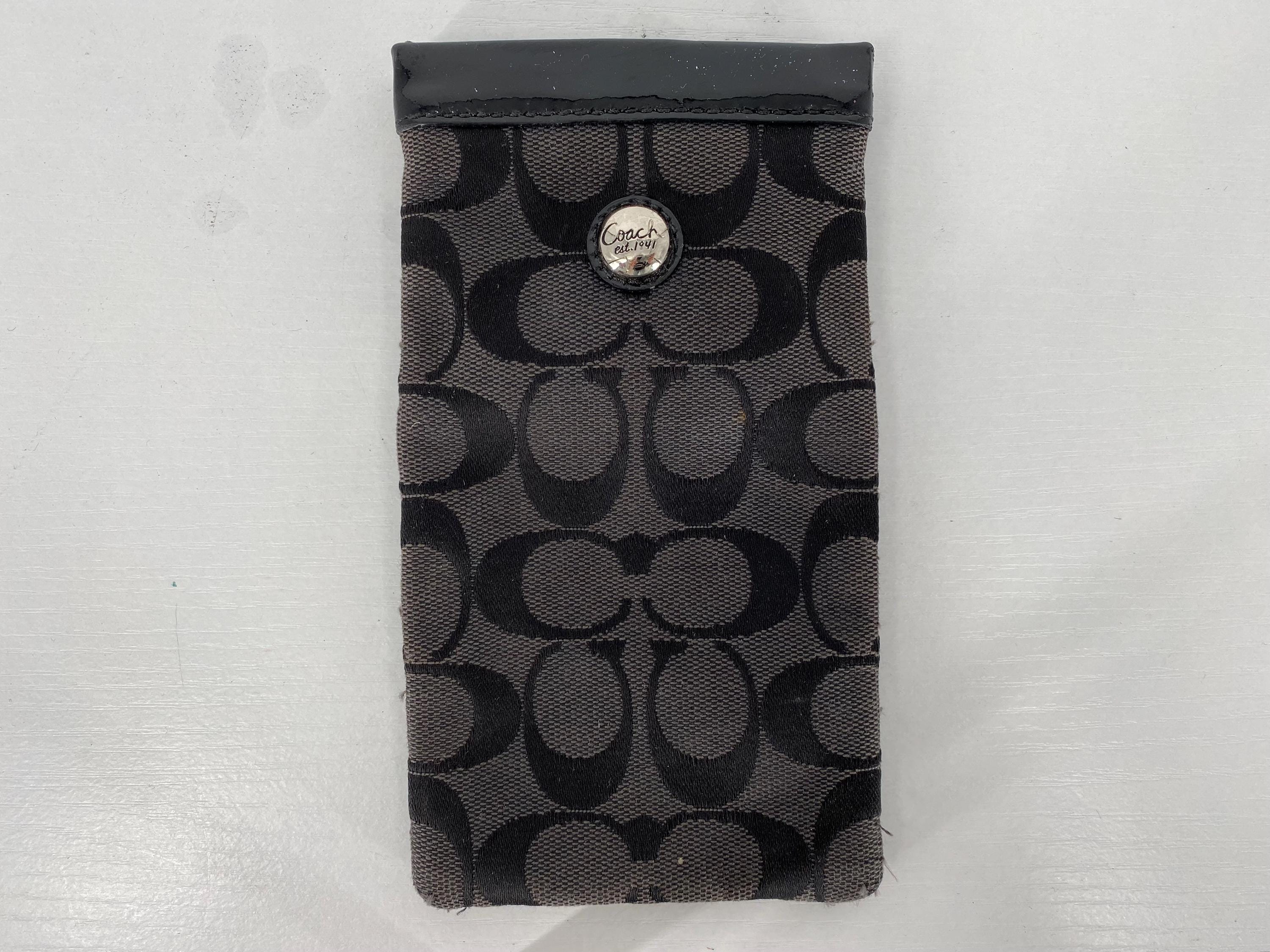 Vintage Coach Soft Black Signature Sunglass/Eyeglass Case \ Made In China \ Please See Description, Photos And Video