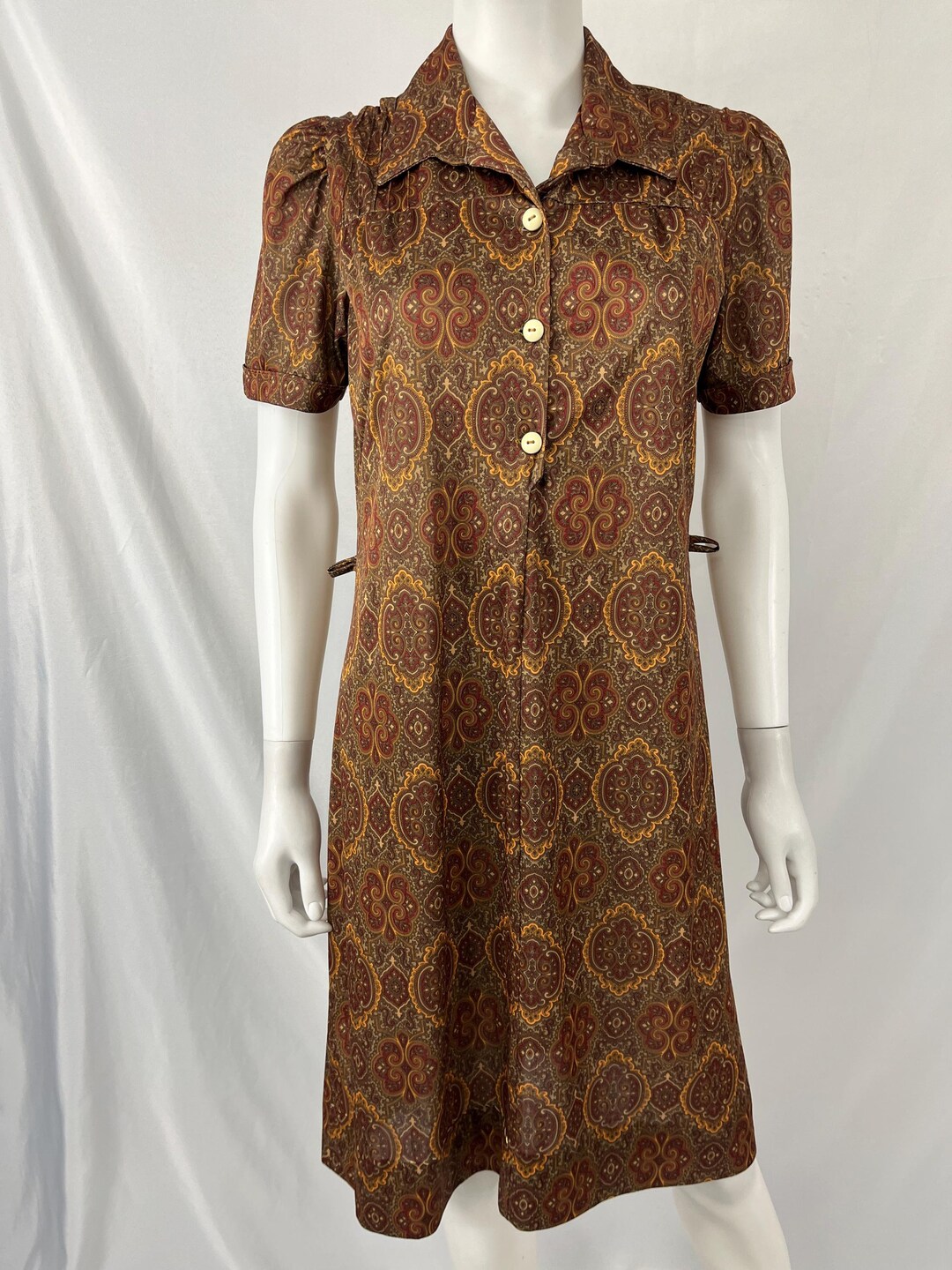 Short Sixty Dress Yellow Paisley Print