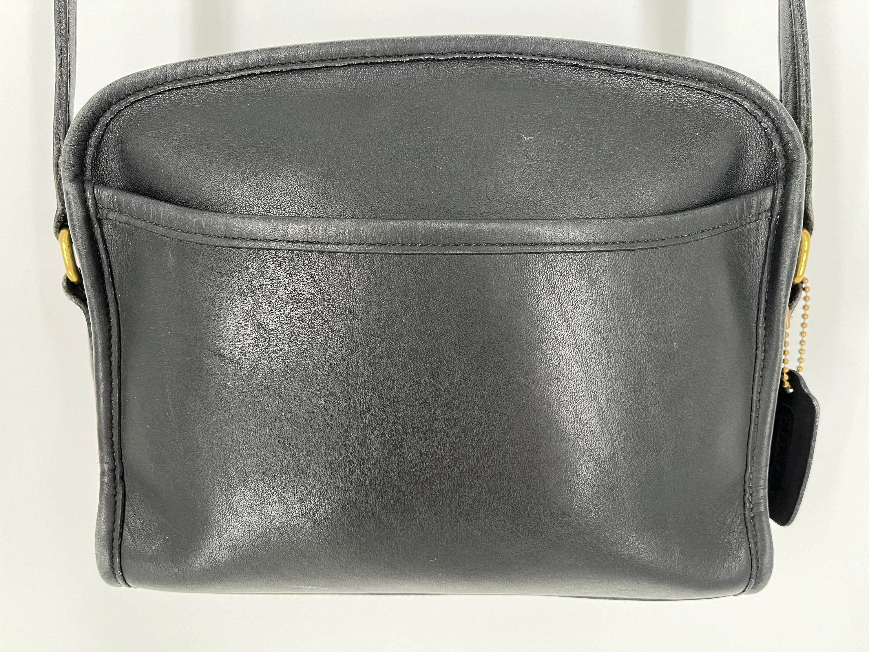 Vintage 2000s Black Coach Metropolis Crossbody #9087 / Made In Costa Rica / View Description For Measurements And Condition Details