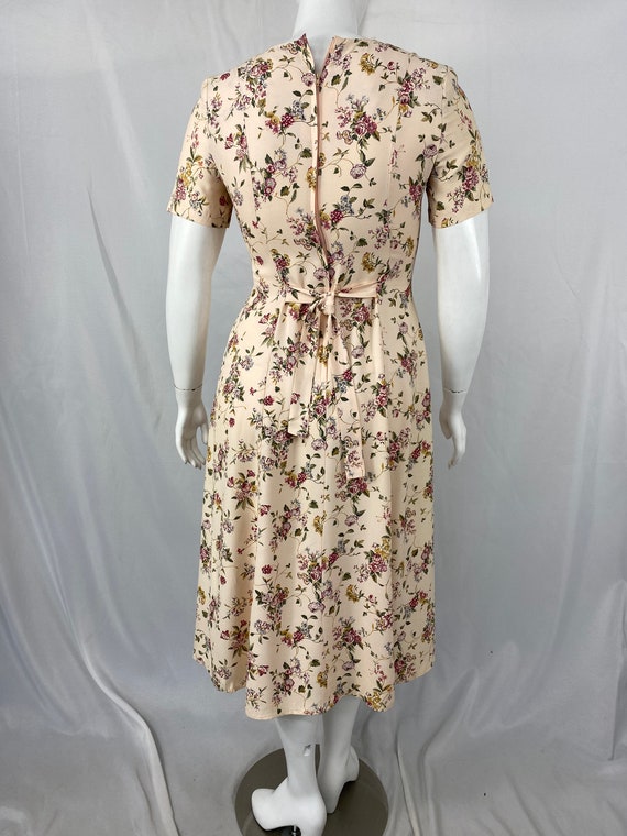 Vintage 80's Floral Dress With lace Collar And Ti… - image 10