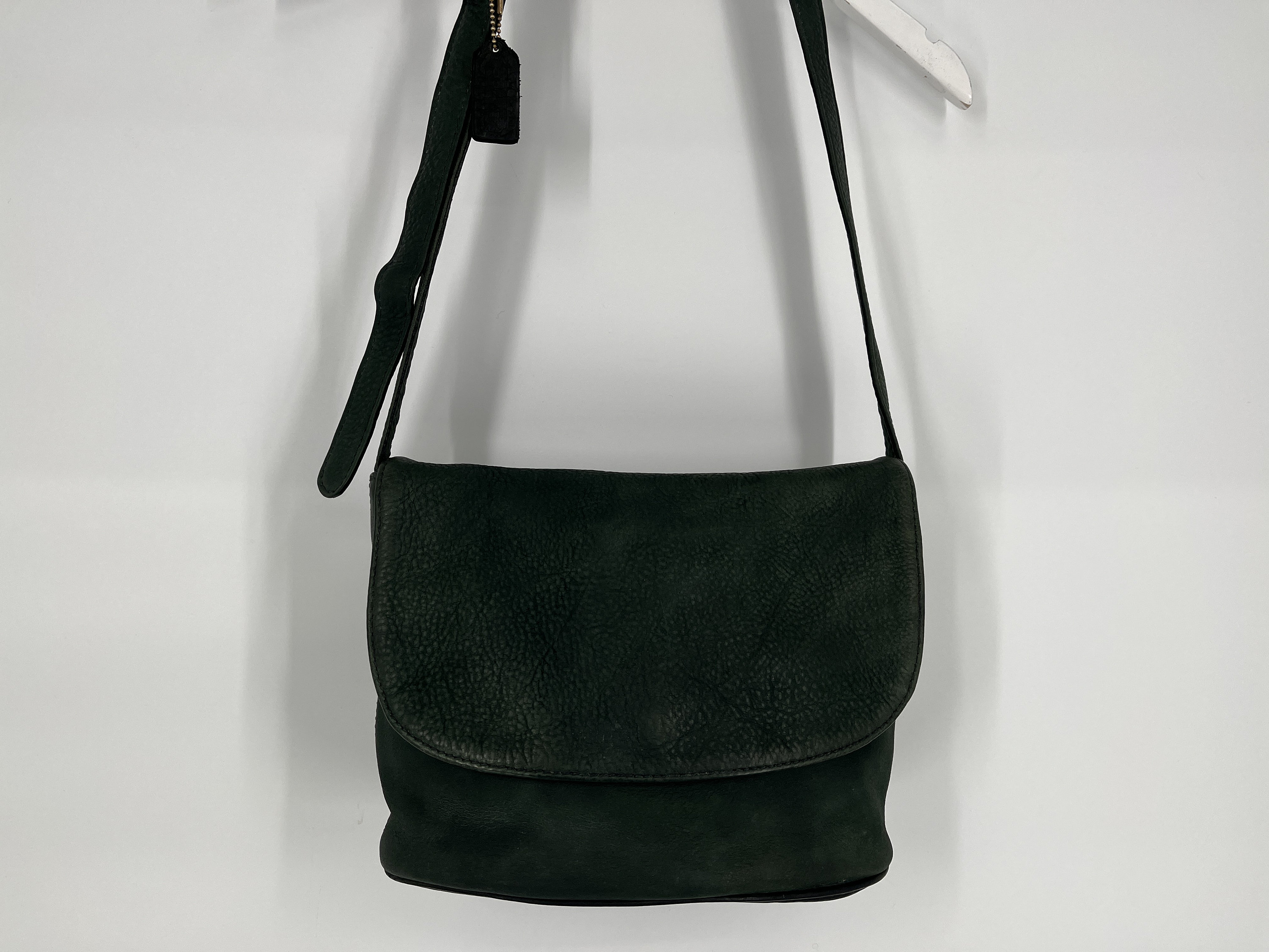 【当店限定販売】 Bottle Coach 90s Vintage Green Messenger Flap Nubuc Sonoma バッグ