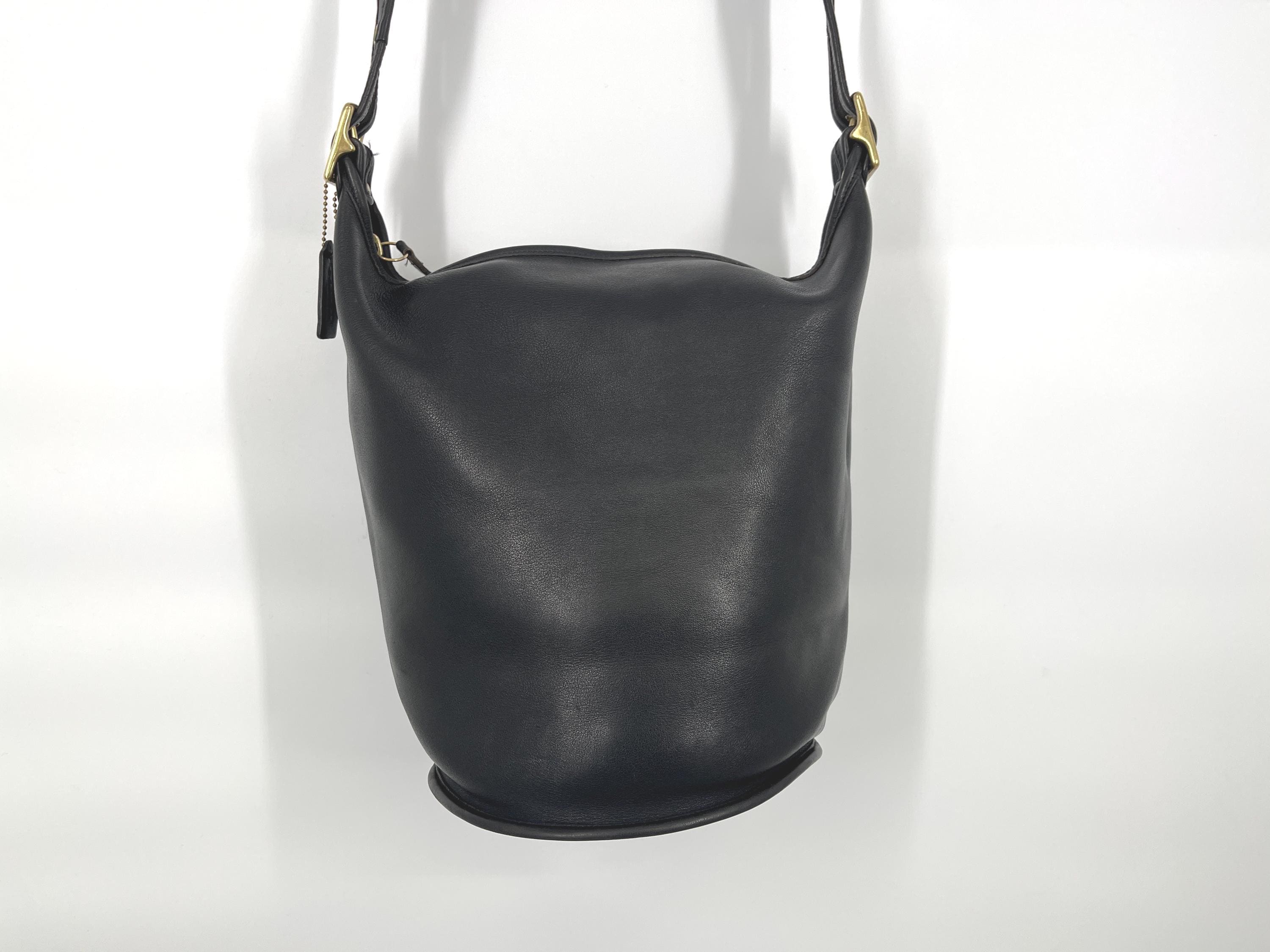 Vintage 90s Coach Black Duffle Sac Leather Shoulder Bag #9085 