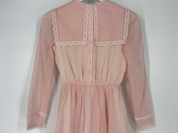 Vintage 80's Pink Children's Dress With Lace Deta… - image 7