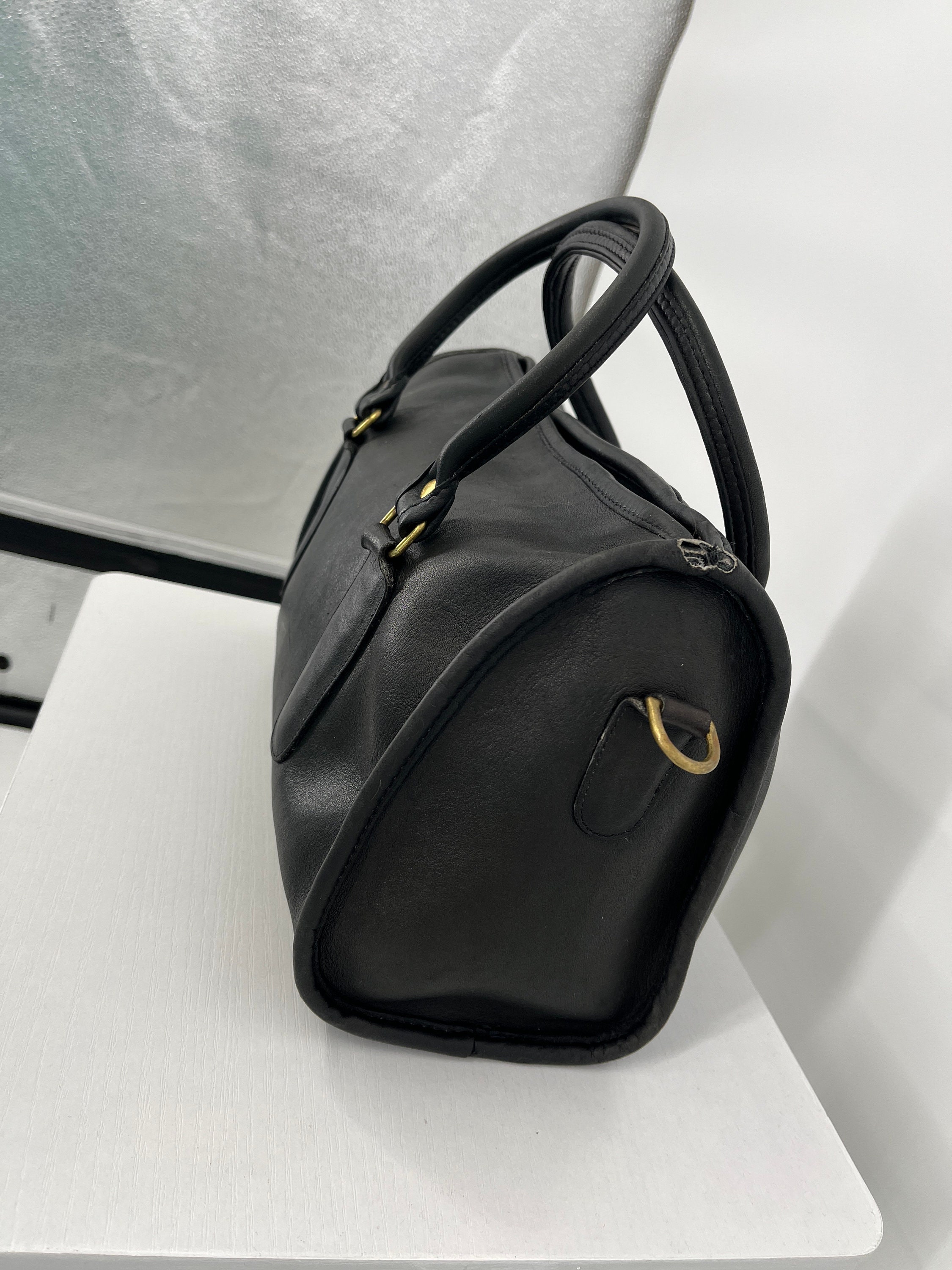 Vintage 80s Coach Grey / Fadedblack Madison Satchel Shoulder Vintage 80s Coach Grey / Fadedblack Madison Satchel Shoulder