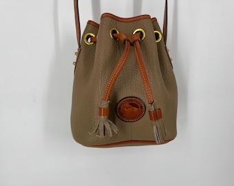 Dooney & Bourke Vintage Chambray Denim and Red Leather  display picture 3