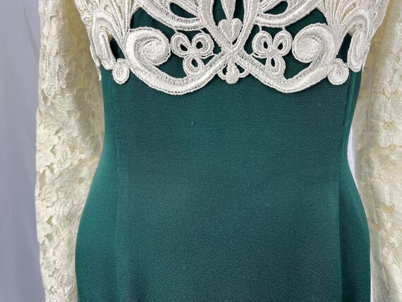 Vintage 80s Dress With White Lace Bodice And Gree… - image 7