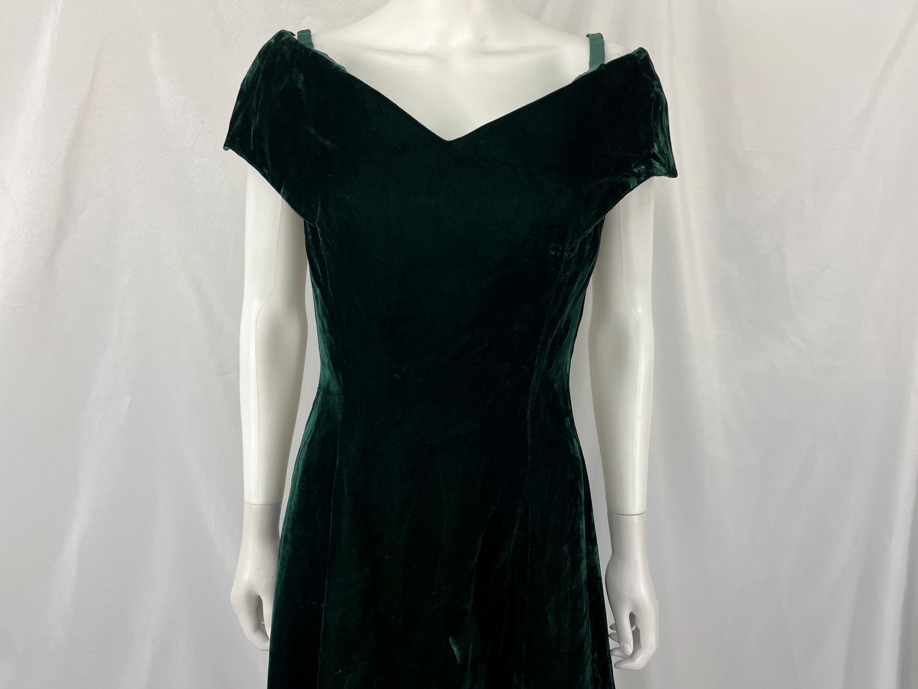 salad green dressing Girls: The Mary Emerald Green Velvet Dress, (6/7) - The Mint Julep Boutique main image 0
