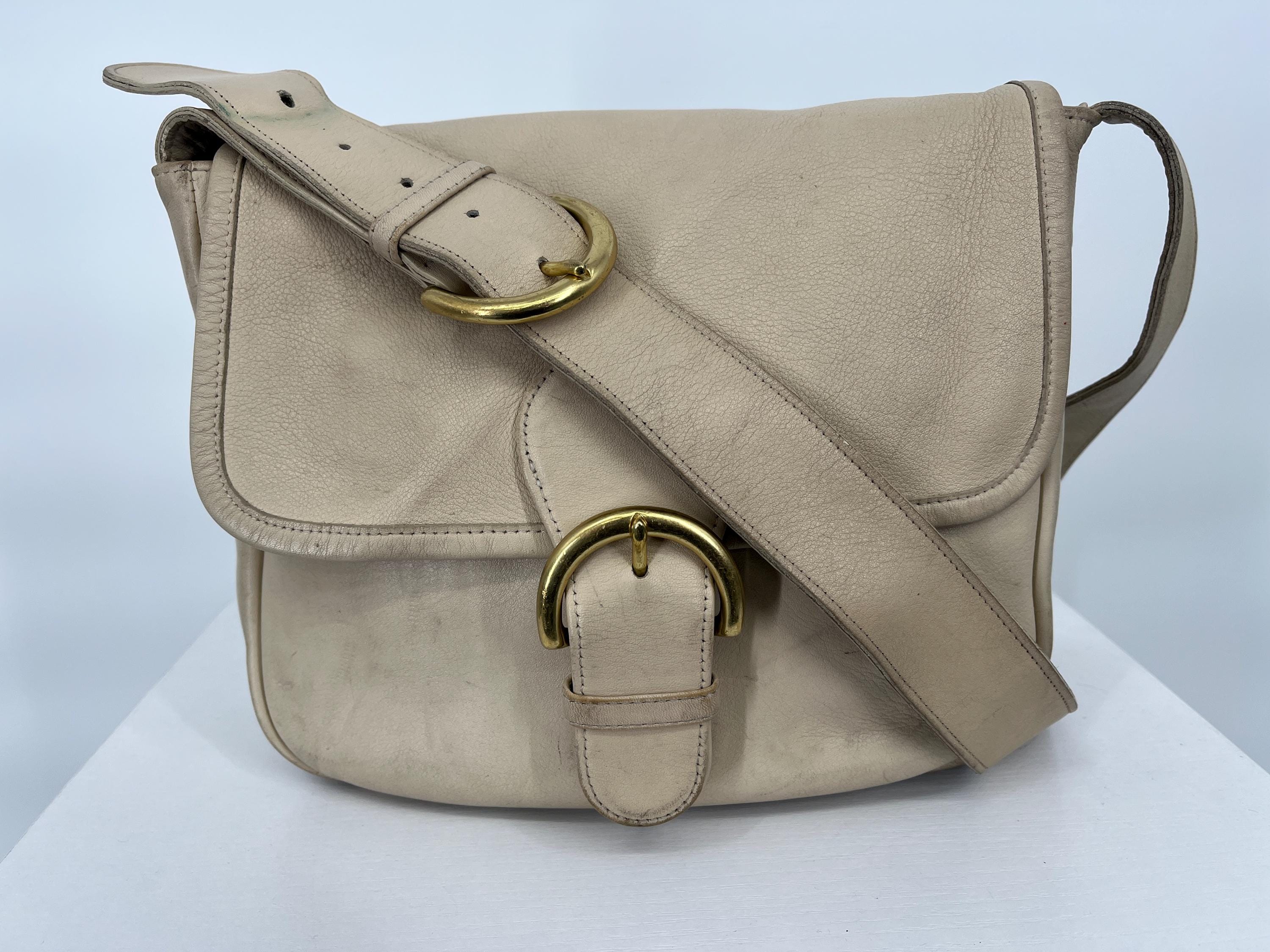 バッグ OLD COACH Flap Shoulder Bag Made in USA Genuine Vintage COACH Brown Leather Flap Shoulder Bag