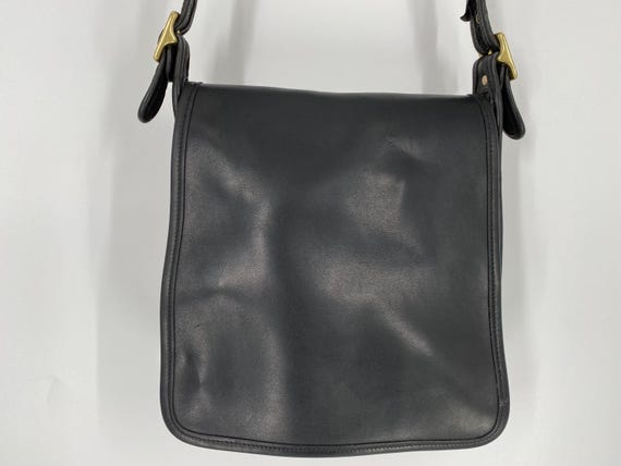 バッグ 00s coach archive leather shoulder bag 00s Coach signature monogram shoulder bag white leather
