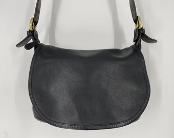 Vintage 70's Coach Saddle Leather Classic Pouch Shoulder Bag Vintage 70's Coach Saddle Leather Classic Pouch Shoulder Bag
