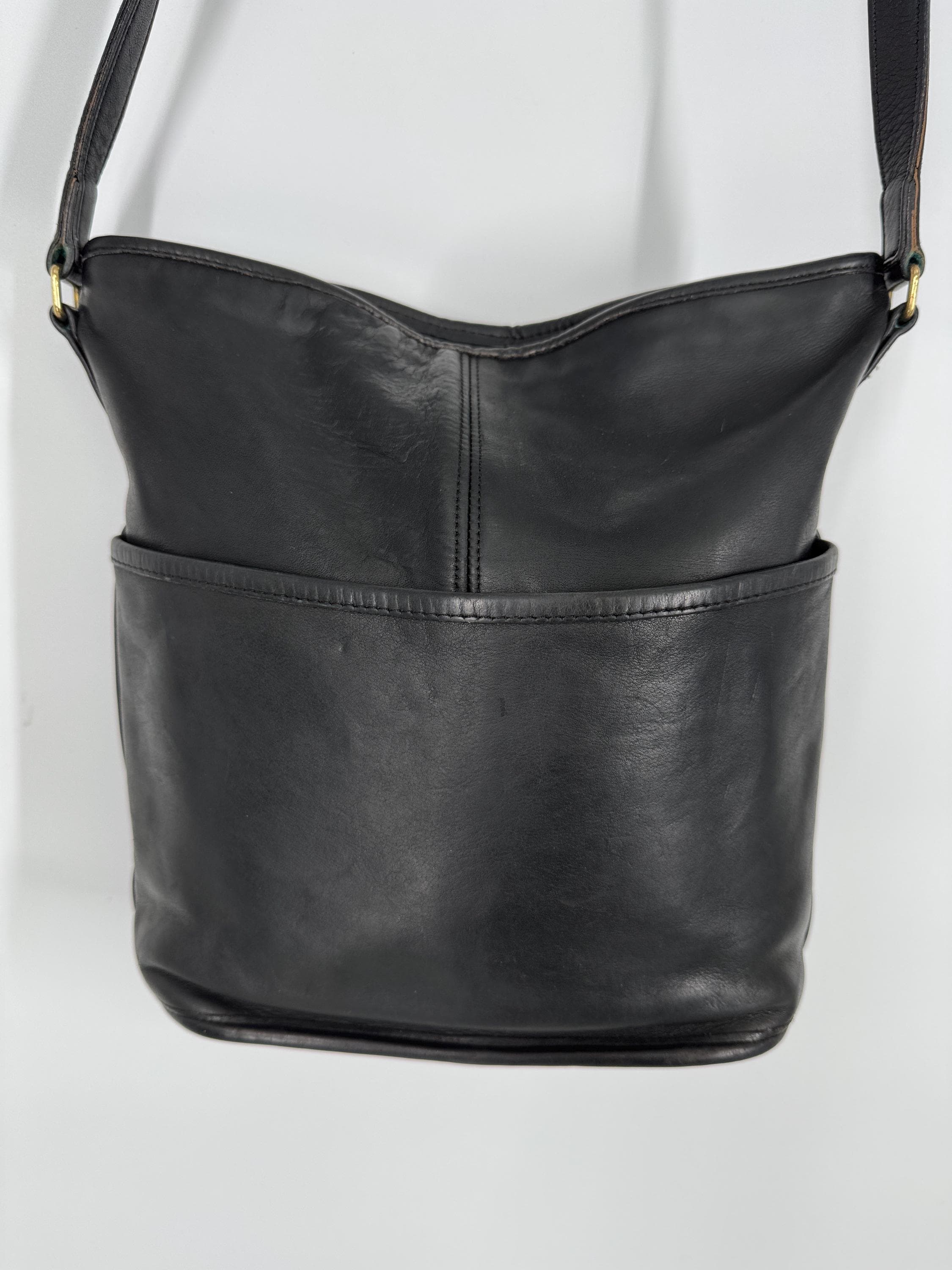 バッグ Vintage Coach Bleecker Bucket Bag Black Vintage 80s Coach Black Bleecker Bucket Bag  Made in USA
