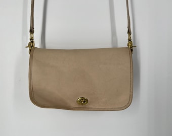 Vintage 80s Coach Penny Pocket In Bone - Made in USA