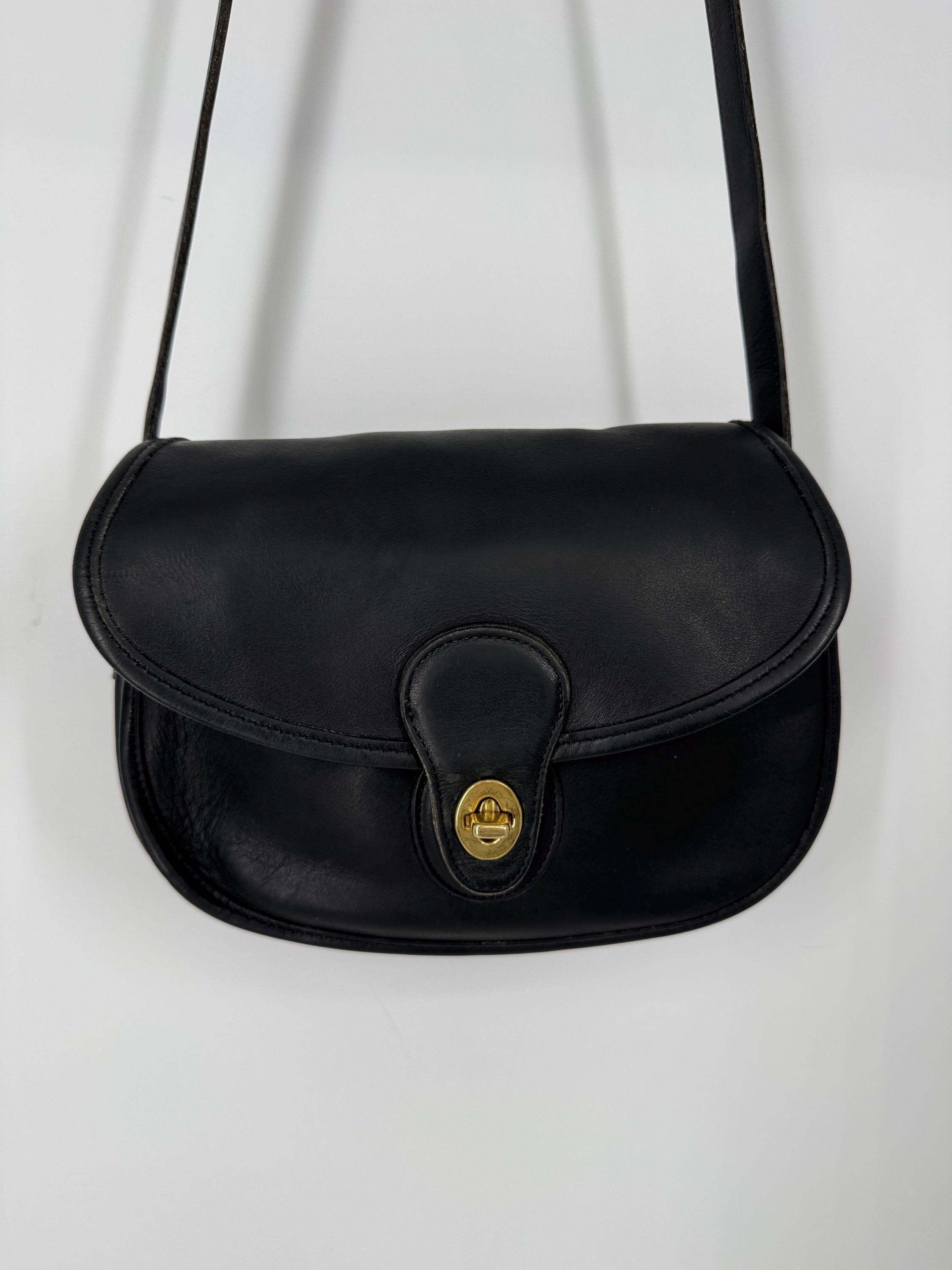 Coach Vintage Black Shoulder Bag - Etsy