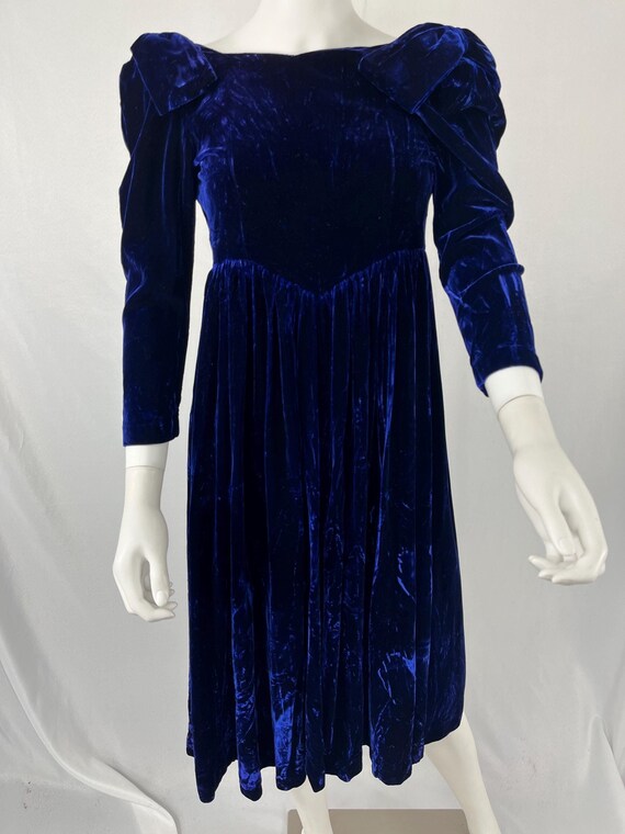 green emerald velvet dress Vintage 1940s Blue Velvet Gown – ALEXANDRA-KING main image 1