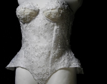 Bridal Lace Corset Bustier Top Structured Boned Corset, Strapless Wedding Corset, White Lace Bodice, Custom Size Corset, Romantic Lingerie