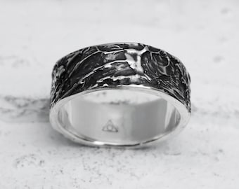 Surge (US 12 3/4) | ancient viking ring men, heavy sterling silver ring, viking style ring band mens, alternative ring band, dark raw ring