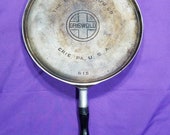 Rare 10 Griswold Cast Iron Griddle with Wood Handle Block Erie PA USA Logo 615