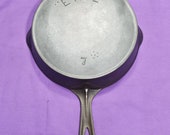 VHTF quot ERIE quot Hollow 7 Cast Iron Skillet with Heat Ring Pre Griswold 6 Dot Makers Mark Clean Smooth Sits Flat 1800s