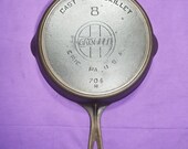 Excellent 8 Griswold Cast Iron Skillet with Heat Ring Slant Erie PA USA Logo Smooth 704N Level Clean sits Flat Beauty