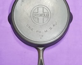 Beautiful 9 Griswold Erie Cast Iron Skillet with Heat Ring Excellent Condition Smooth Level Clean
